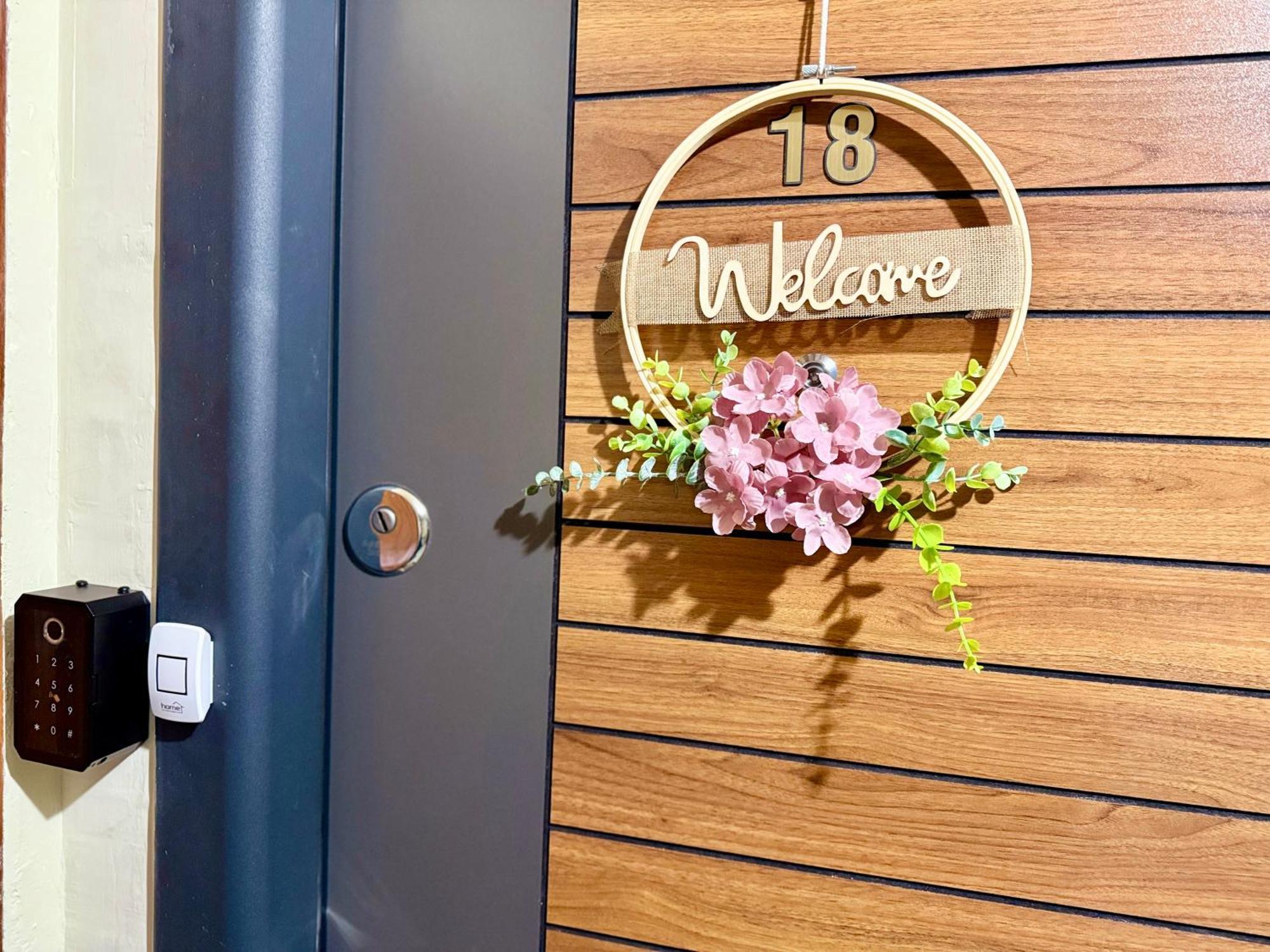 Resita Dream Apartament Екстериор снимка